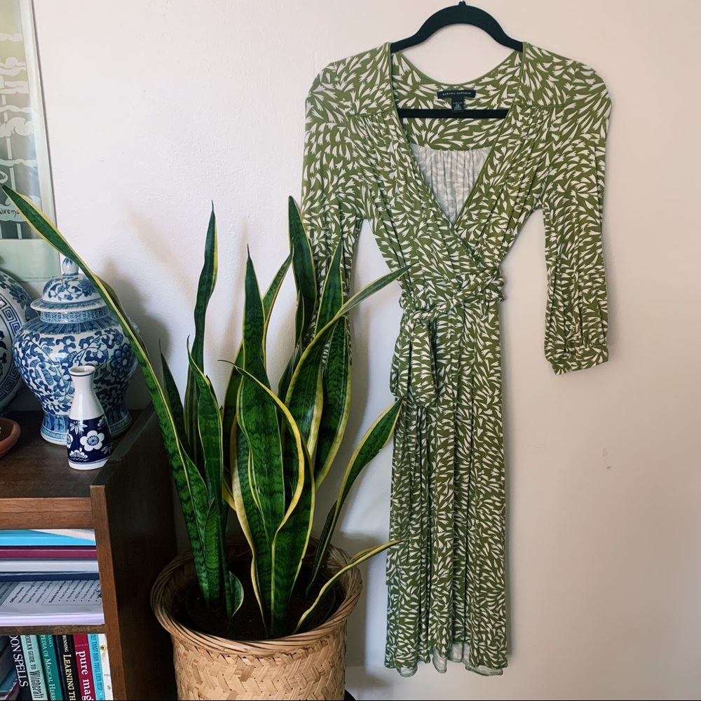 Stretchy Wrap Dress